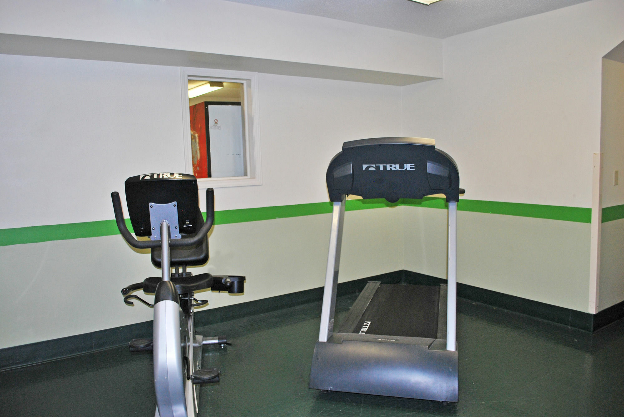 Welcome Suites Hazelwood Extended Stay Hotel Buitenkant foto