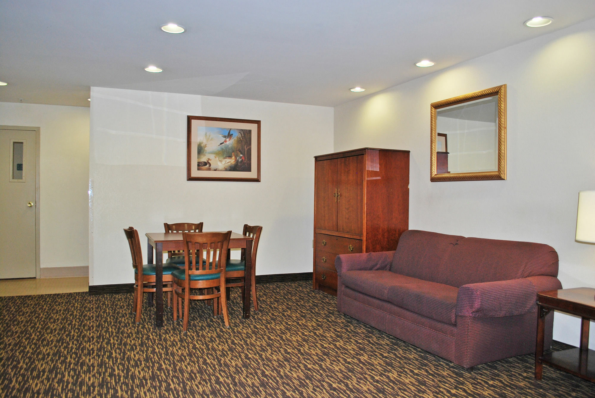 Welcome Suites Hazelwood Extended Stay Hotel Buitenkant foto